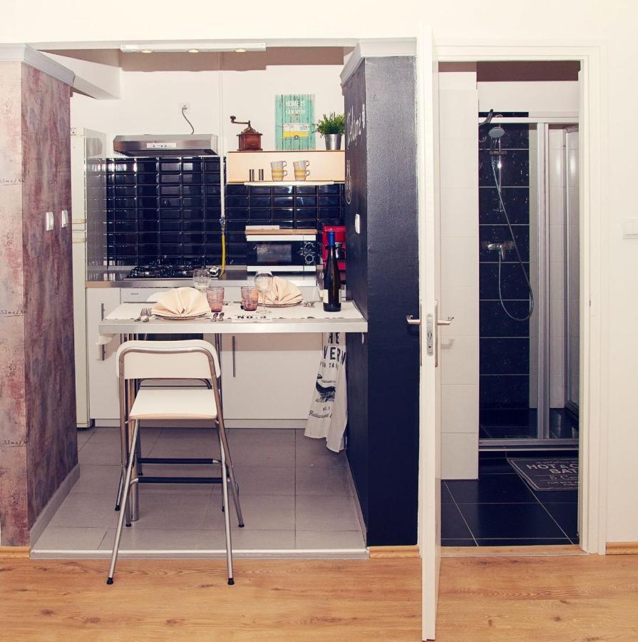 Trendy & Cozy Apartment At Heroes' Square 부다페스트 외부 사진